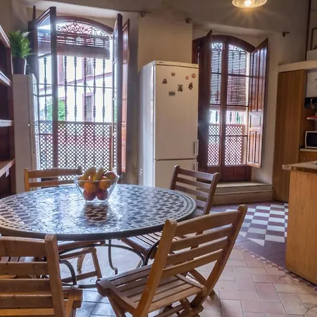 Hostal Alameda