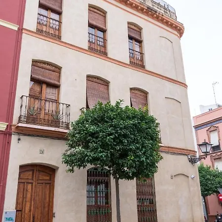Alameda Hostal *