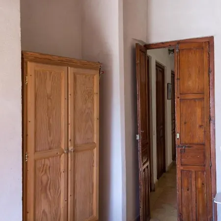 Hostal Alameda