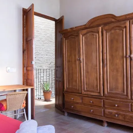 Hostal Alameda