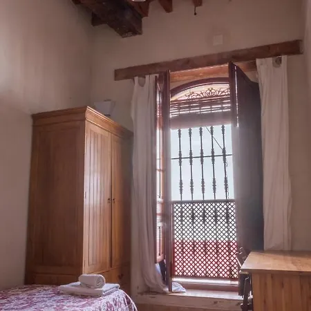 Alameda Hostal